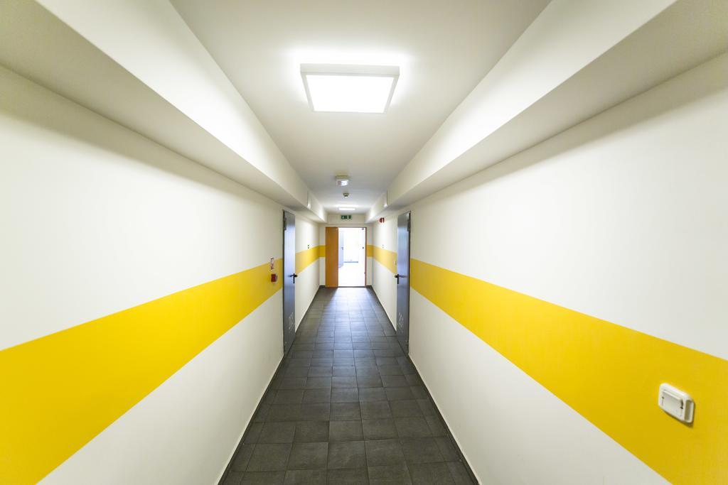 Klimczoka 6 Hostel Katowice Bagian luar foto